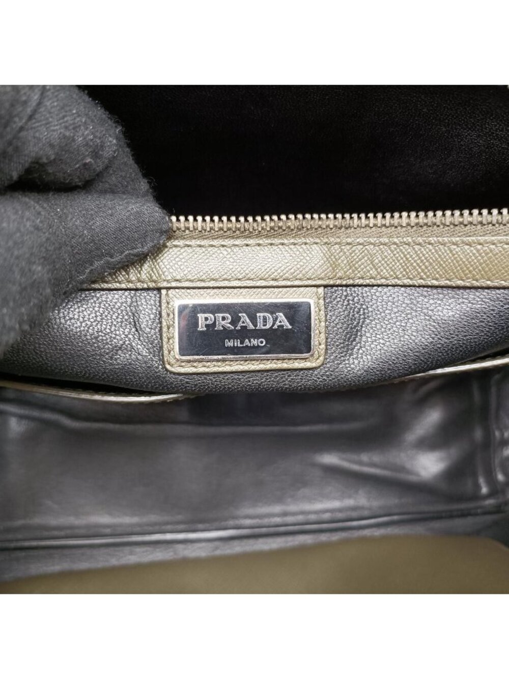 Prada Business Briefcase Green Saffiano Leather 31 - Picture 10 of 15